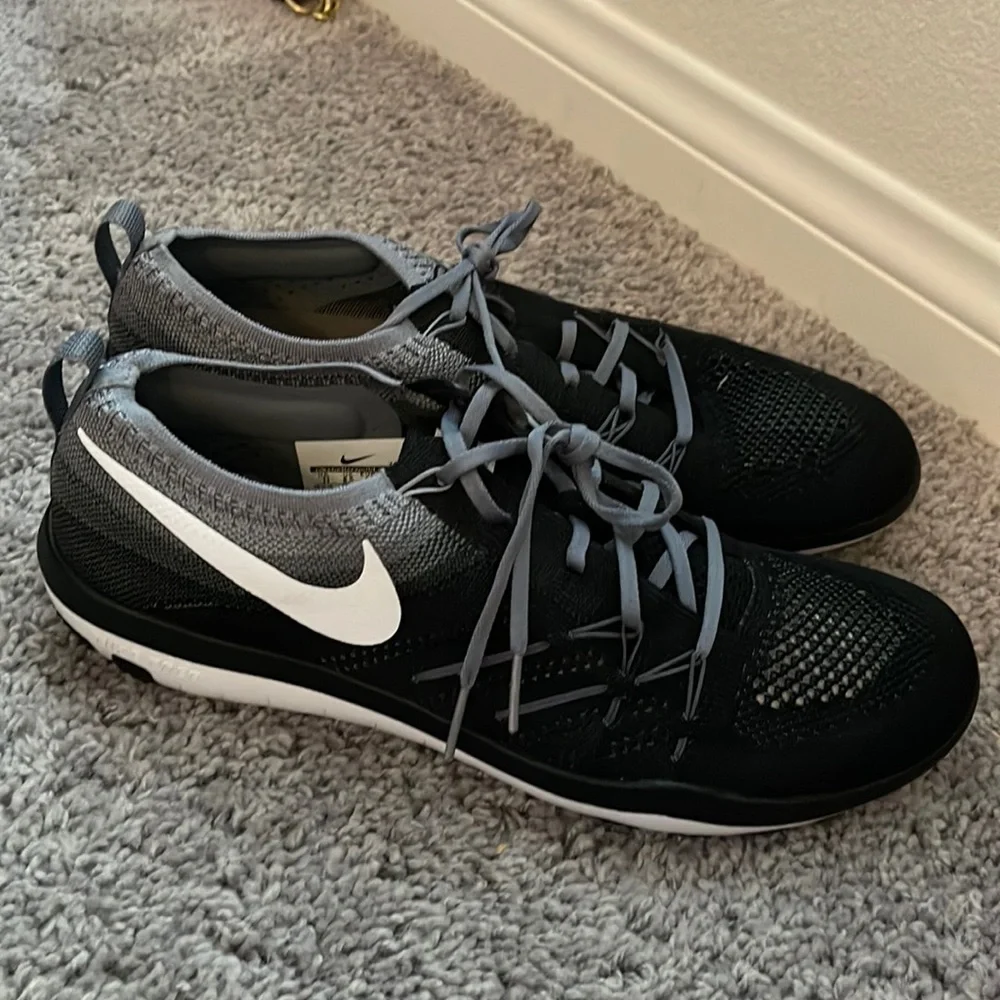 Nike Free TR Focus flyknit woman’s training shoes - Picture 1 of 3